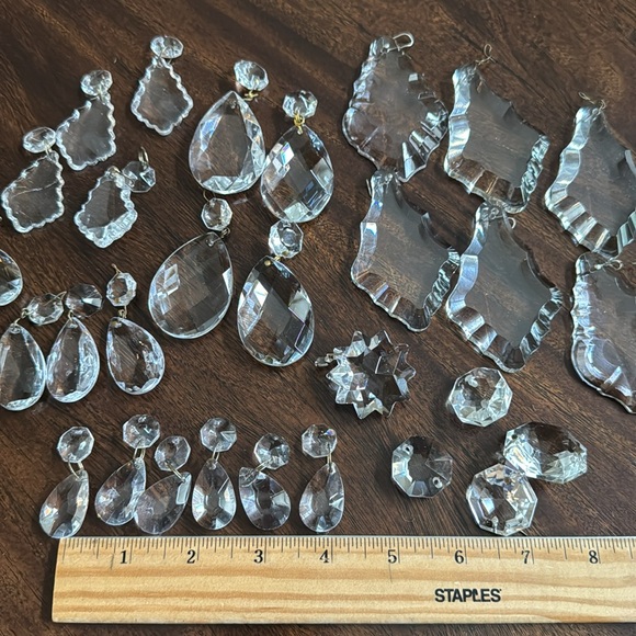 VINTAGE CHANDELIER CLEAR CRYSTAL PRISMS BUNDLE - Picture 7 of 17